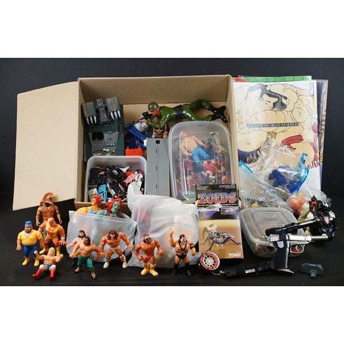 373 - Collection of 1980/90s figures and toys to include LJN Thundercats, Playmates Teenage Mutant Ninja T... 