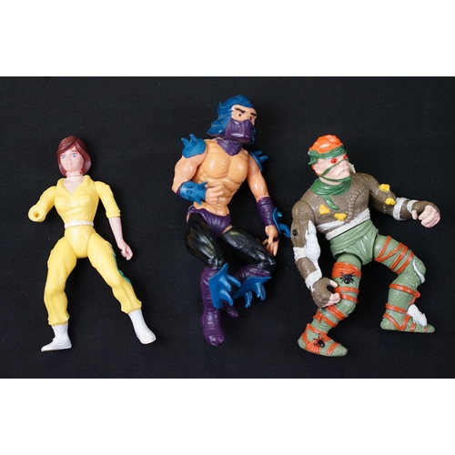 375 - Teenage Mutant Ninja Turtles - 15 Playmates TMNT figures to include 3 x with opened cards plus a qua... 