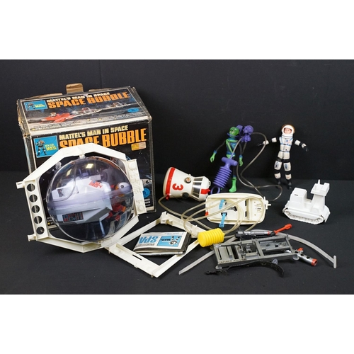 378 - Mattel Major Matt - Boxed Man In Space Space Bubble along with 3 x figures, Space Sled and additiona... 