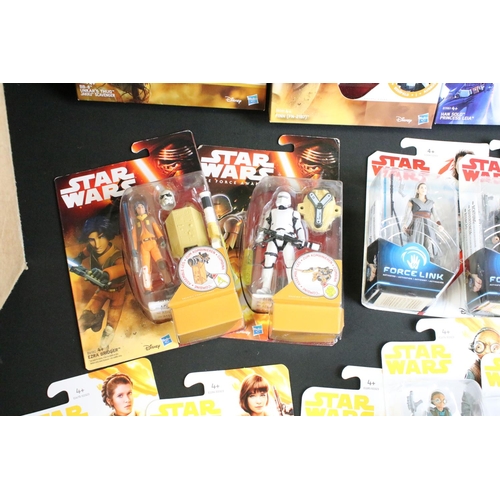 354 - Star Wars - Collection of 47 carded figures to include examples from The Force Awakens, Force Link, ... 