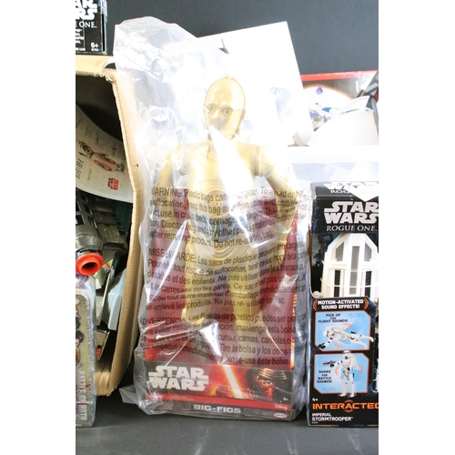 360 - Star Wars - Large collection of various Star Wars related items to include 4 x Star Wars Metallic Im... 