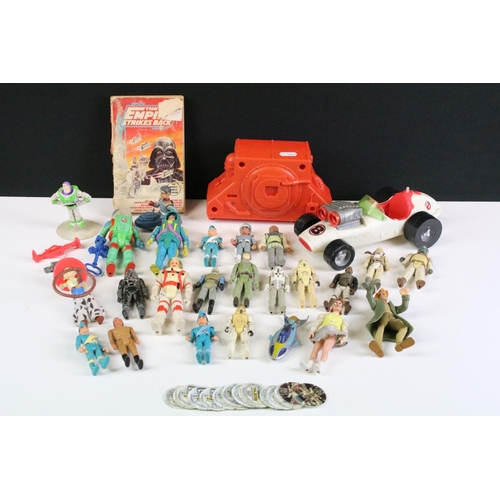 368 - Collection of 23 TV related play worn plastic figures, 1970s onwards, to include 11 x original Star ... 