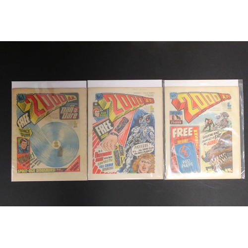 335 - Comics - Bagged and board 2000AD Comics run of issue 1 to 78 with 2000AD issues 81 to 850 varying co... 