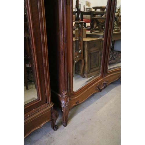 672 - Large 19th century French Walnut Linen Cupboard, the two mirrored doors opening to four adjustable s... 