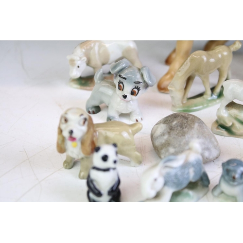 72 - Collection of around 30 small ceramic animal figures, featuring Wade & Tosca of Italy