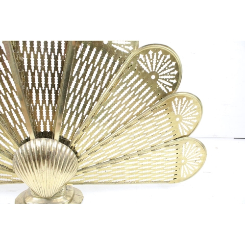 615 - Brass Peacock style ' Fan ' Folding Firescreen, 64cm high