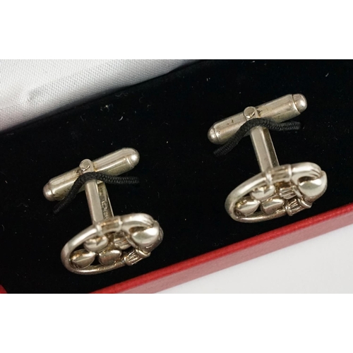 253 - Pair of Silver Claddage Cufflinks, cased