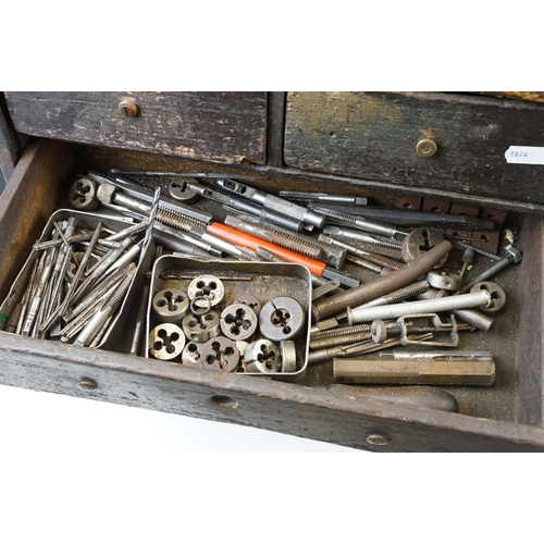 180 - 20th Century tool chest with two over three drawers housing assorted tools within. Tools to include ... 