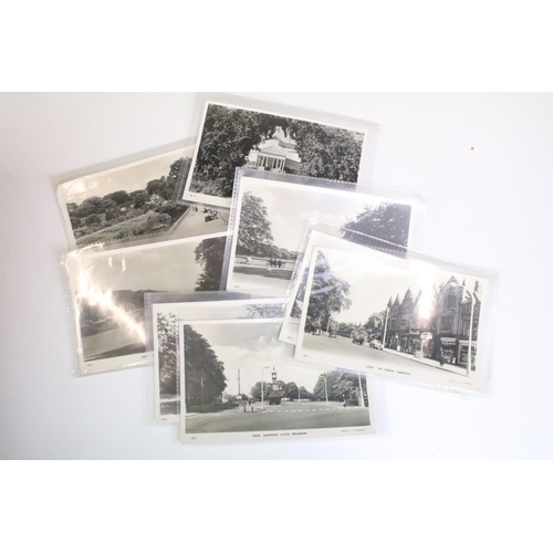 414 - Large collection of postcards, to include: topographical, humorous, Yorkshire, Seaton sluice, Bristo... 