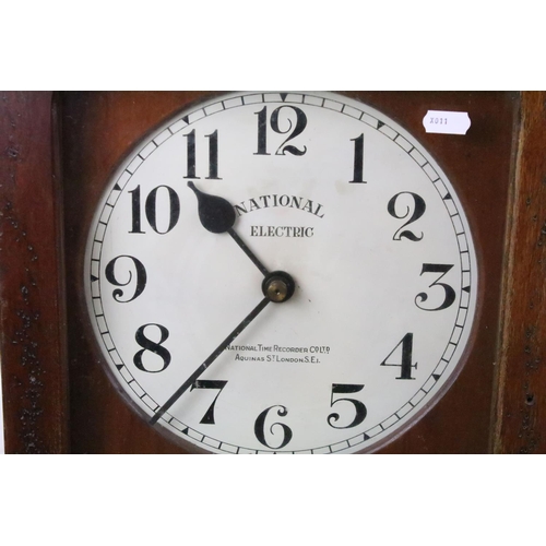 603 - Early 20th century ' National Electric Time Recorder Co. Ltd ' Clocing in Machine, 99cm high x 34cm ... 