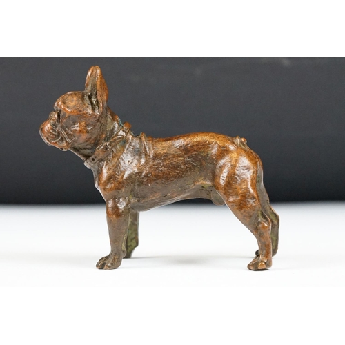 200 - An ornamental bronze figure of a French bulldog, stands approx 6cm in height.