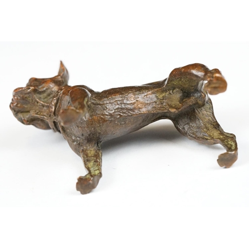 200 - An ornamental bronze figure of a French bulldog, stands approx 6cm in height.