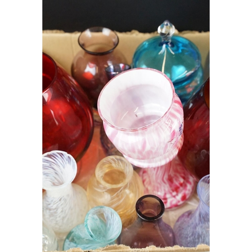 101 - Collection of assorted 20th Century glass to include assorted Caithness vases (unmarked), carnival g... 