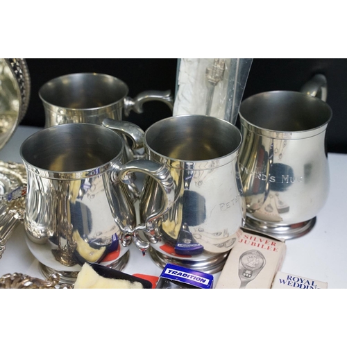 380 - Collection of mixed silver & silver plate to include silver hallmarked souvenir spoons, silver eggcu... 