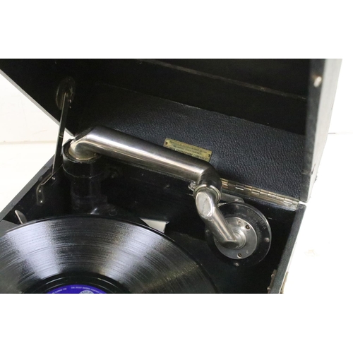 387 - Columbia Graphophone Company portable gramophone, in black, with carry handle