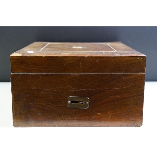 169 - Early 20th Century mahogany cased table top Kalliope music box playing 23cm discs, the lid interior ... 