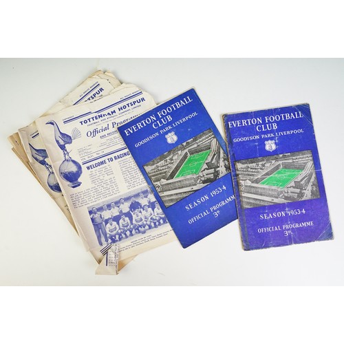 336 - A collection of 1950's football programmes to include Chelsea, Queens Park Rangers And Tottenham Hot... 