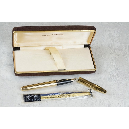 306 - Three boxed pens / pen sets to include a Sheaffer rolled gold fountain pen (with 14ct gold nib), Par... 