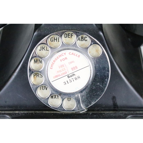 168 - Early-to-mid 20th C black Bakelite dial telephone