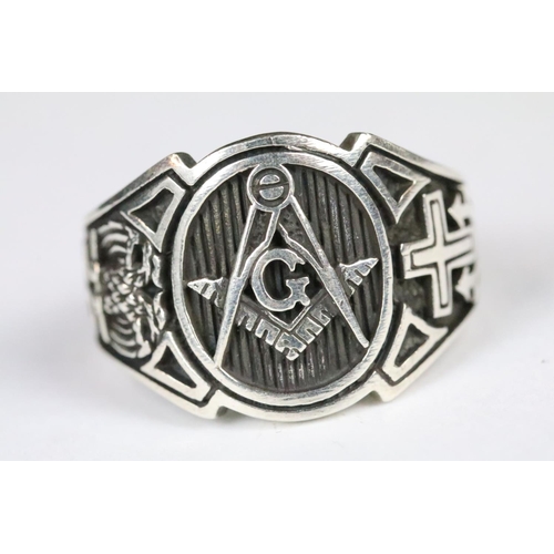 211 - Gent’s Silver Masonic Ring