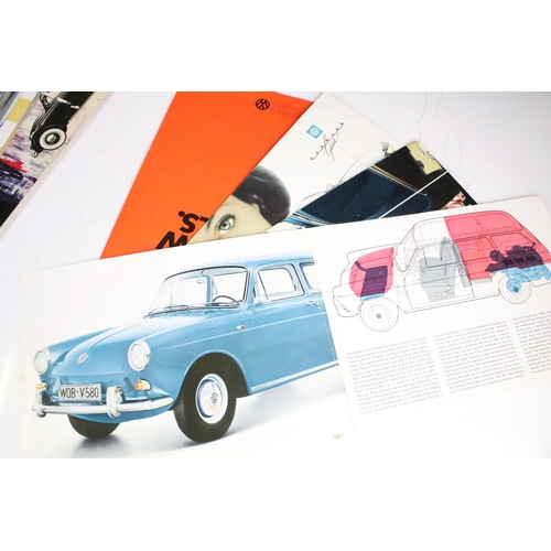 417 - A collection of 1960's Volkswagen ephemera to include a 1961 advertising calendar and a selection of... 