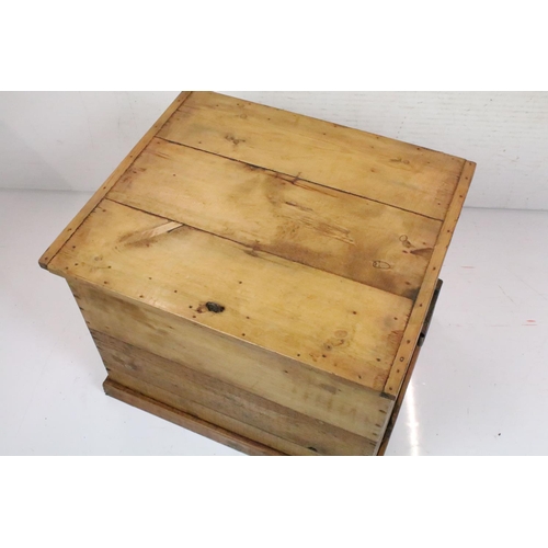 633 - Pine Tack Box, 41cm high x 50cm wide x 43cm deep