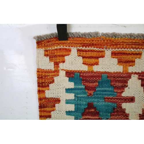 589 - Woollen Hand Knotted Chobi Kilim Rug, 126cm x 80cm