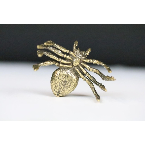 192 - An ornamental solid brass figure of a Tarantula spider, measures approx 5cm in width.