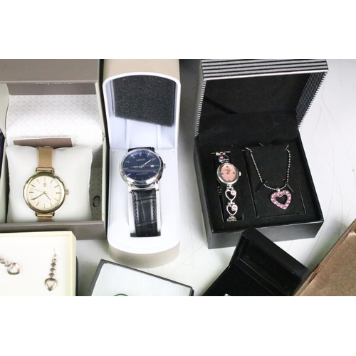 302 - Collection of Boxed Jewellery and Watches including Silver