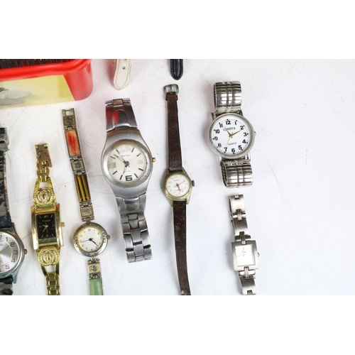 307 - A collection of mixed mainly quartz wristwatches to include Sekonda and Limit examples.