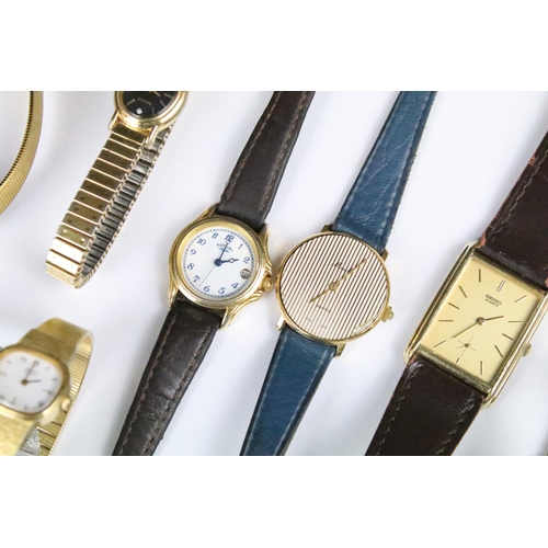 329 - A collection of ladies and gents wristwatches to include Seiko and Rotary examples.