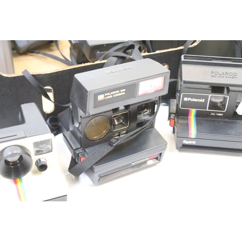 346 - Collection of vintage Polaroid film cameras to include Land Camera 1000, Sun600 LMS, Polaroid 640, e... 