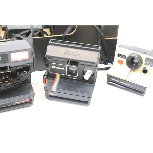 346 - Collection of vintage Polaroid film cameras to include Land Camera 1000, Sun600 LMS, Polaroid 640, e... 