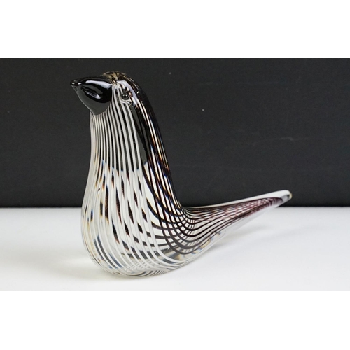 19 - Murano glass bird figurine possibly Dino Martens for Fratelli Toso, the body with black and white fi... 