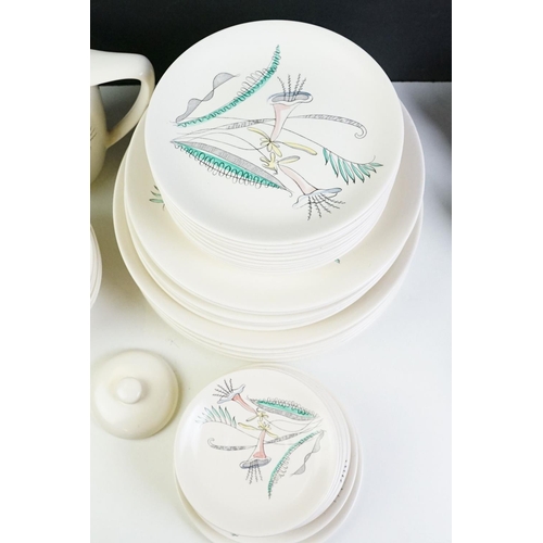 100 - Mid 20th C Crown Devon Fieldings Meadow Flower 'Karen' shape tea / coffee set to include teapot, 3 t... 