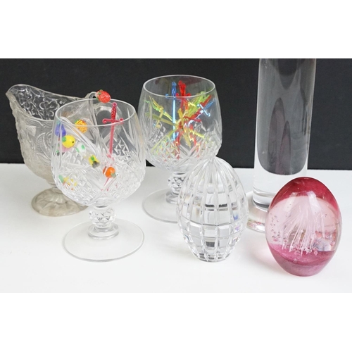 99 - Mixed glassware to include a set of six Babycham adverting glasses, Galileo thermometer (38.5cm high... 