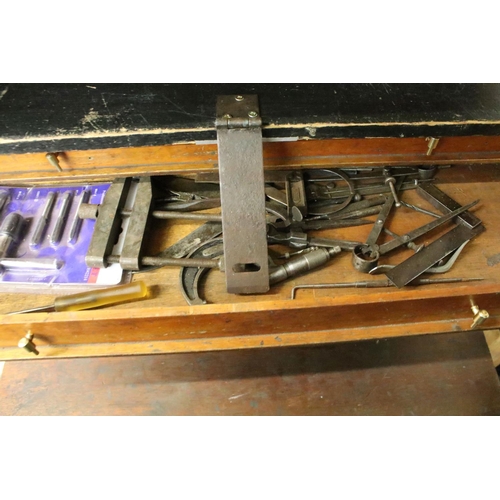 357 - Early-to-mid 20th C painted wooden engineer's tool chest, the front opening to four drawers housing ... 