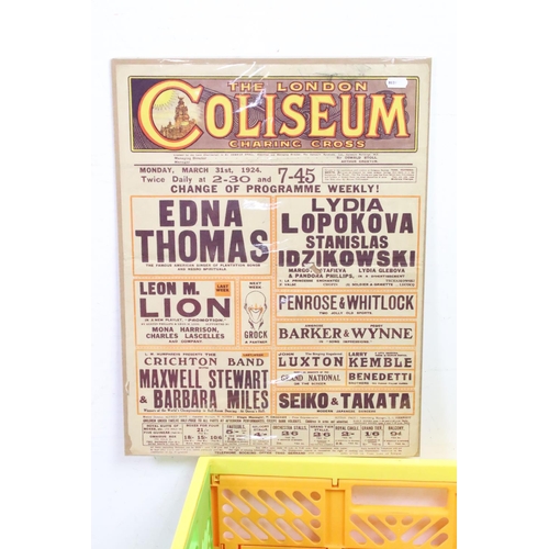 400 - A collection of musical hall and theatre ephemera to include programmes, photographs, cuttings, clip... 