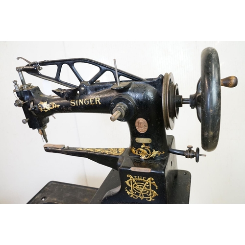 540 - Late 19th / early 20th C Singer leather working / cobblers sewing machine, model 29K15, with Singer ... 