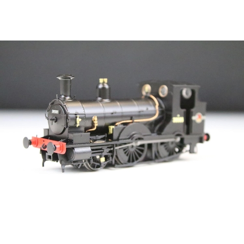 12 - Boxed Kernow Model Rail Centre OO gauge K2053 Beattie Well Tank BR Late Crest 30585 locomotive