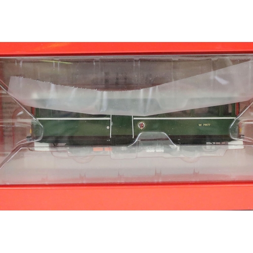 19 - Two boxed Heljan OO gauge locomotives to include 88021 AC Cars W79977 BR dark green livery with syp ... 
