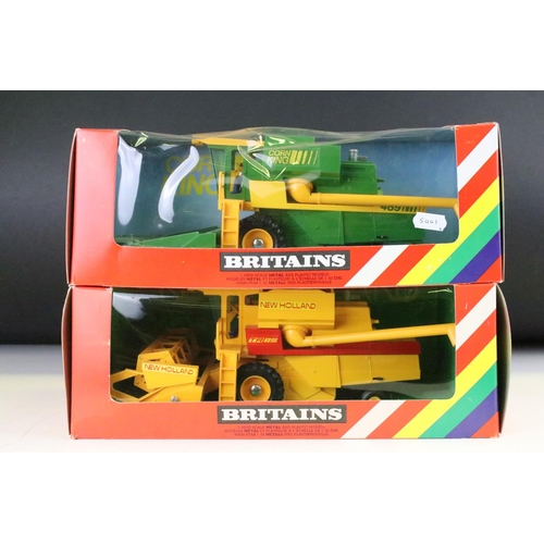 1087 - Two boxed Britains Combine Harvester diecast models to include 9575 New Holland Combine Harvester an... 