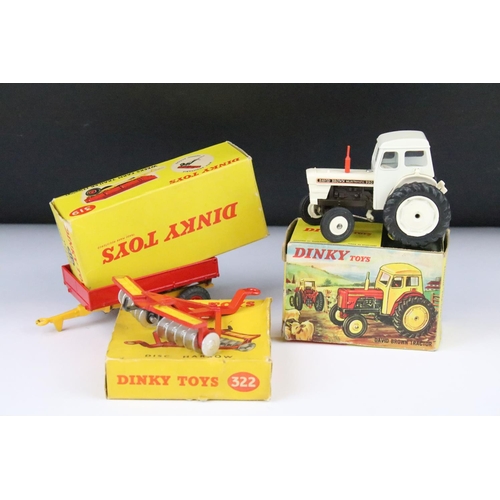 1332 - Boxed Dinky 305 David Brown Tractor diecast model (diecast vg, box a little tatty but gd overall) in... 