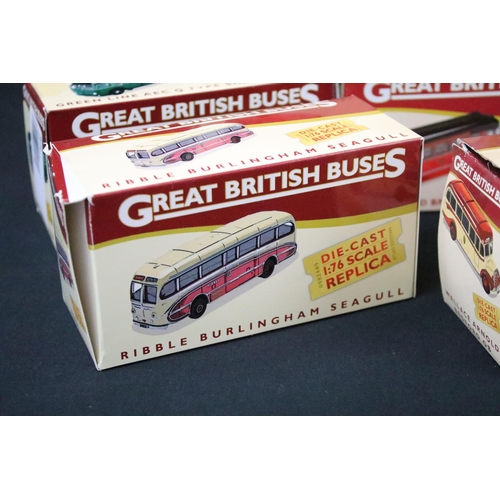 1032 - 19 Boxed diecast models buses / coaches to include 13 x Atlas Editions Great British Buses, Corgi 47... 