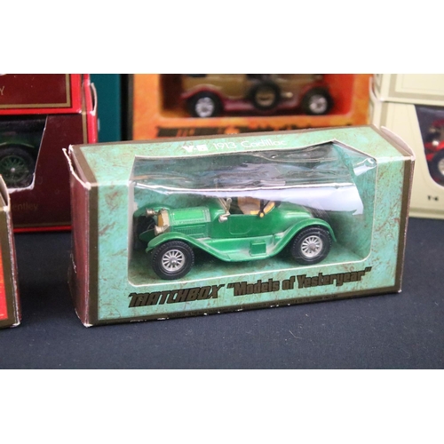 1034 - 24 Boxed diecast models to include Matchbox Models of Yesteryear, Corgi & Lledo examples, featuring ... 