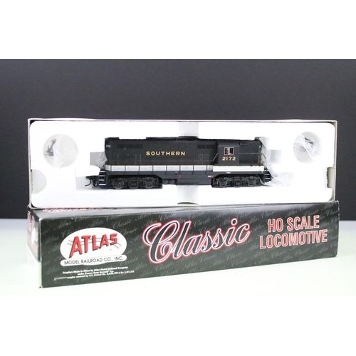 55 - Five boxed Atlas Silver HO gauge locomotives to include #7510-SD 24 Locomotive Southern #6306, #9918... 