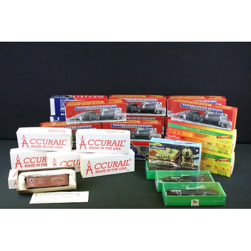 64 - 27 Boxed HO gauge model kit items of rolling stock, mainly unbuilt, includes 15 x Branchline Trains,... 