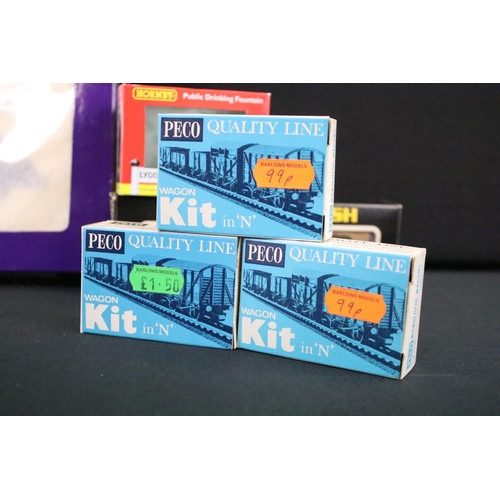 74 - Quantity of N gauge model railway to include boxed Dapol ND-084E Hymek with 6 wheel milk tanks all w... 