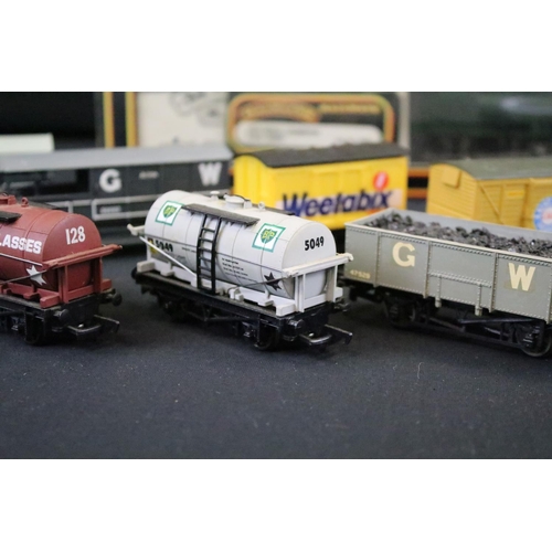 75 - Two boxed Palitoy Mainline OO gauge locomotives to include Windwood Islands and GWR 2-6-0 9310, both... 