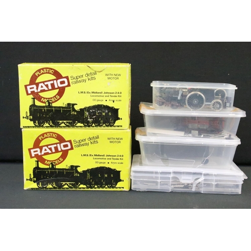 82 - Quantity of OO gauge model railway spares and repairs to include engine chassis', engine shells, rol... 